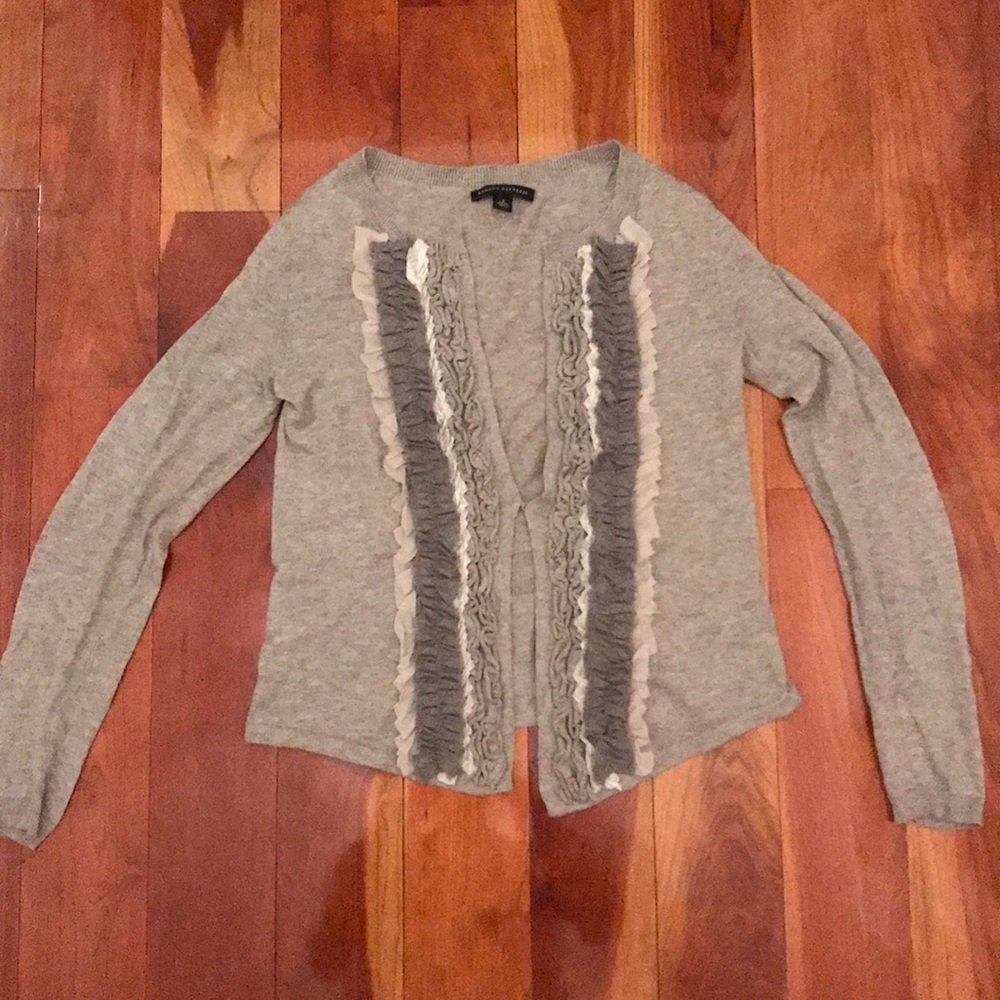 BANANA REPUBLIC Gray, Ruffled Cardigan